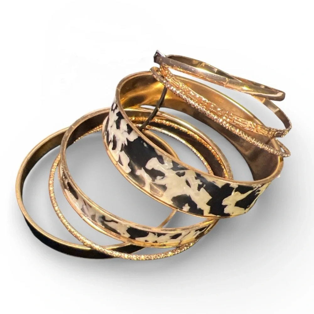 MRP Gold and Black Animal Print Bangle Bracelet Set (7) - Picture 3 of 5